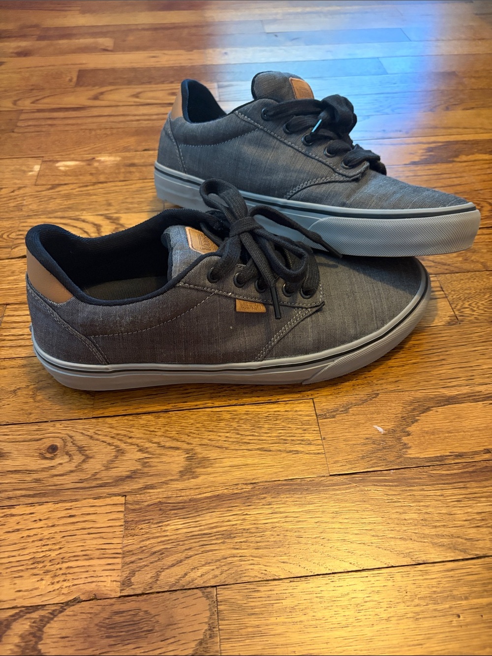 Vans Men's Gray Canvas Low-Top Sneakers with Tan Accents